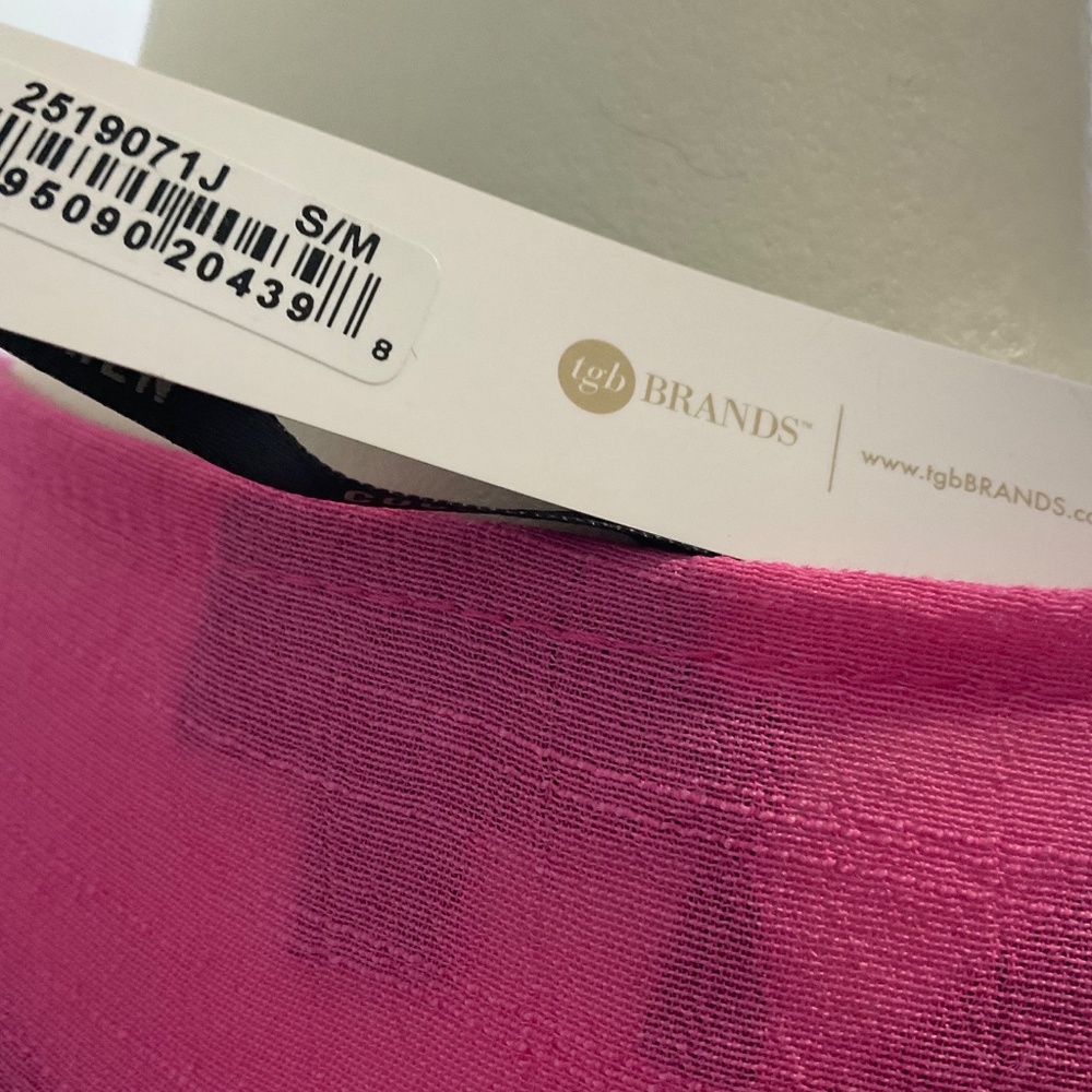 Co Co Carmen pink cover up - Picture 8 of 11